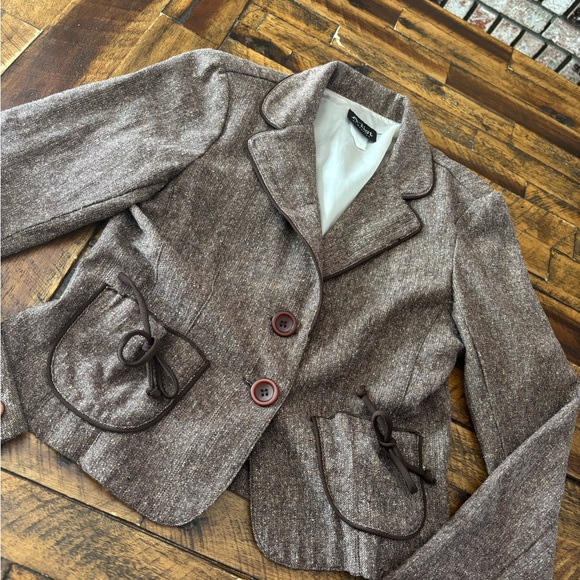 Vintage-inspired Women's Tweed Blaze  Chic Brown Women's Blazer - Picture 2 of 8